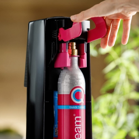 SodaStream 60 Litre Spare Gas Cylinder for Sparkling Water Maker, CO2 Cylinder for Making Fizzy Carbonated Water at Home, (Quick Connect, Pink Gas)