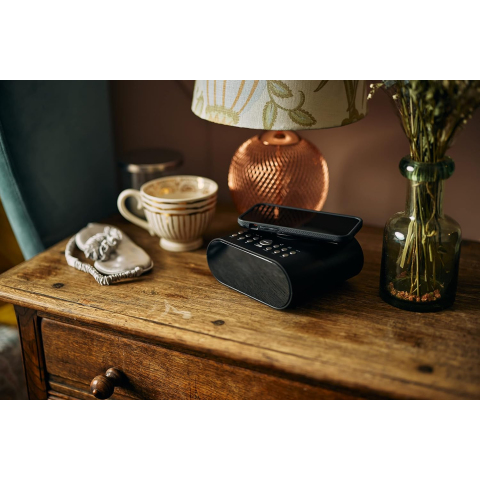 Roberts ORTUSCHARGED-BLK DAB Alarm Clock Radio with Wireless Smartphone Charging - Black