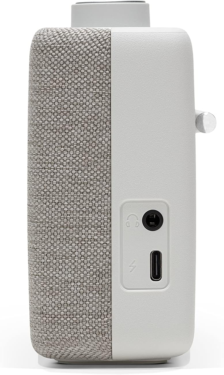 Roberts Play11 DAB/DAB+/FM Digital Radio - White thumbnail image