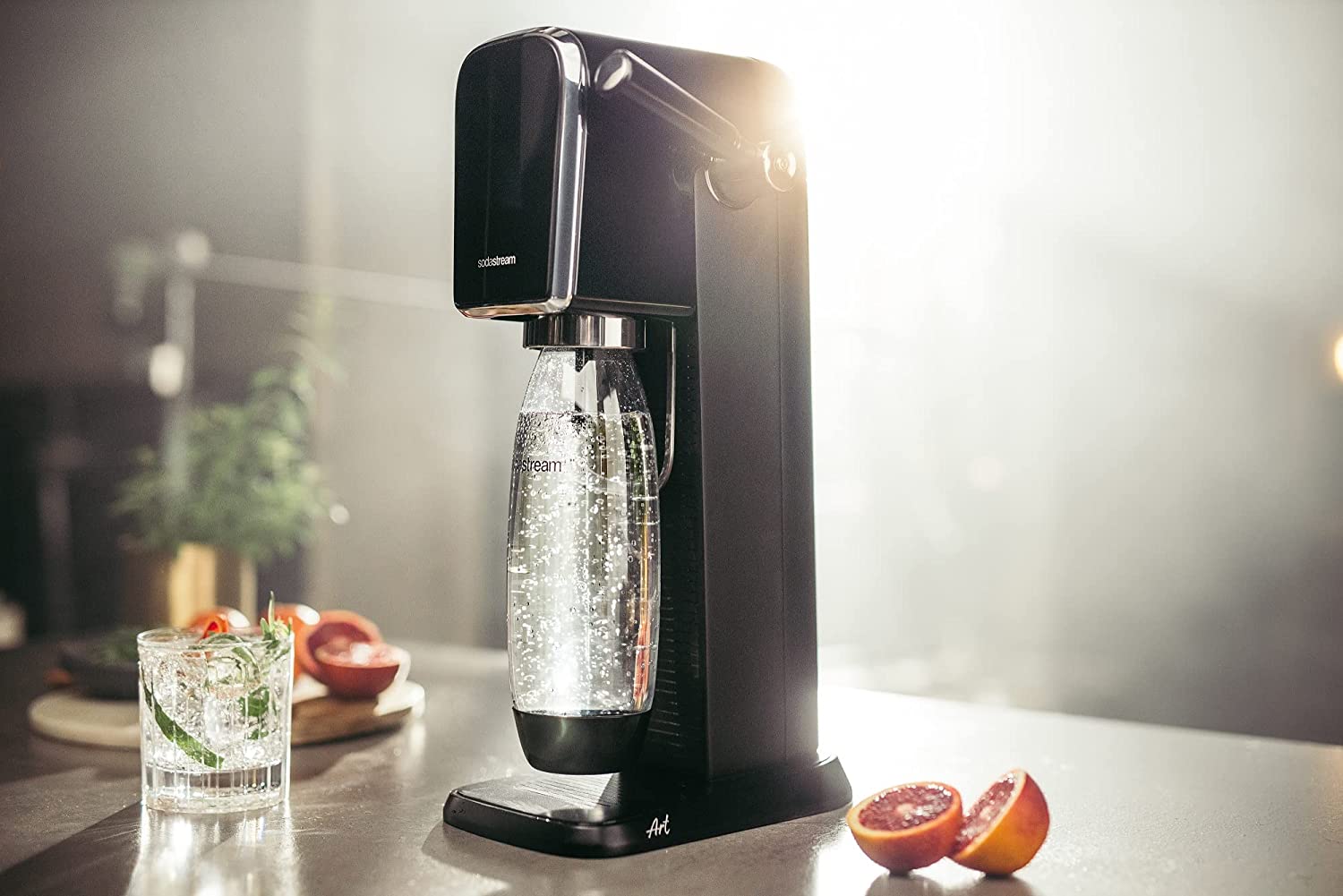 SodaStream Art Sparkling Water Maker Machine, with 1 Litre Reusable BPA-Free Water Bottle for Carbonating & 60 Litre Quick Connect CO2 Gas Cylinder, Retro Design â€“ Black thumbnail image