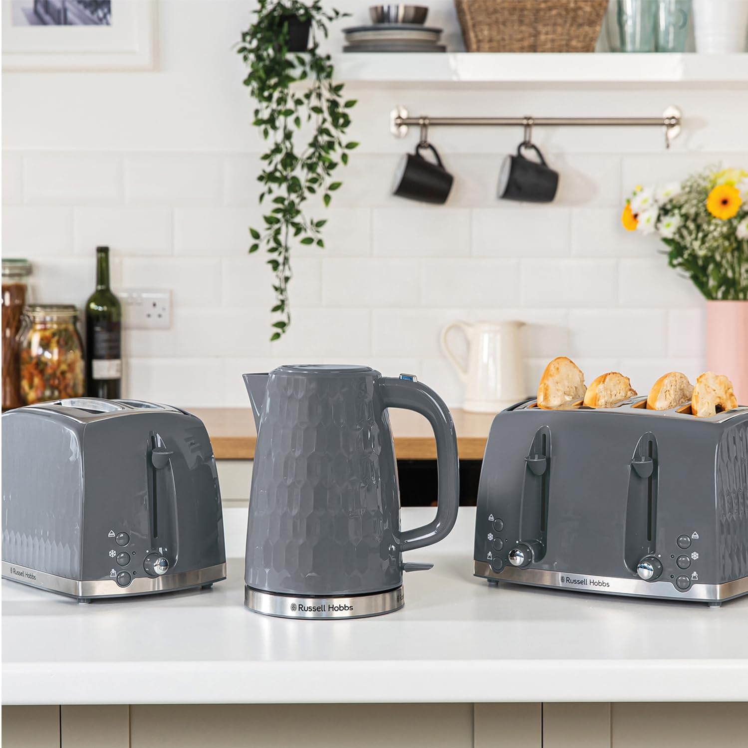 Russell Hobbs 26053 Honeycomb Grey Plastic Kettle thumbnail image
