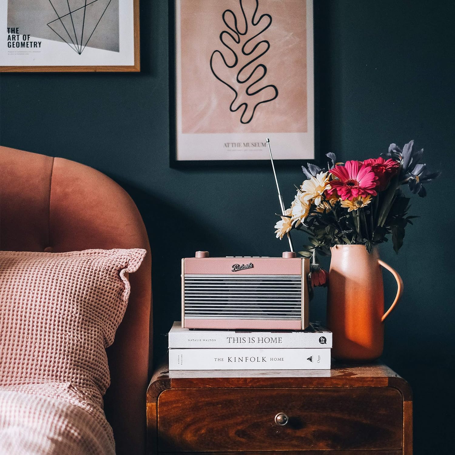 Roberts Rambler BT Stereo DAB/DAB+/FM Radio - Dusky Pink thumbnail image
